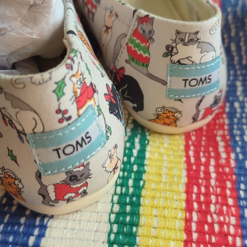 Tom's Holiday Christmas cat print shoes women's size 7.5 - Picture 11 of 12